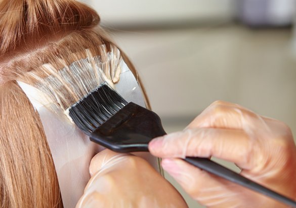 La tinta per capelli: amica o nemica della chioma?